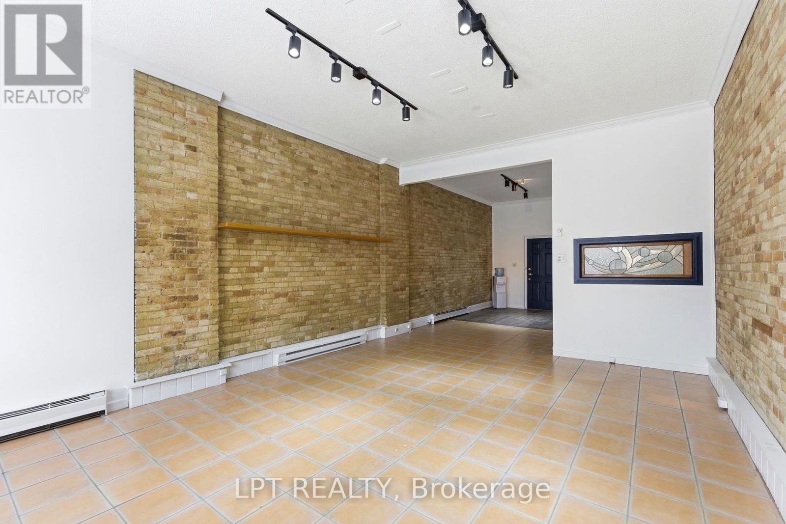 423 Main Street S, South Huron, Ontario  N0M 1S2 - Photo 6 - X13245592