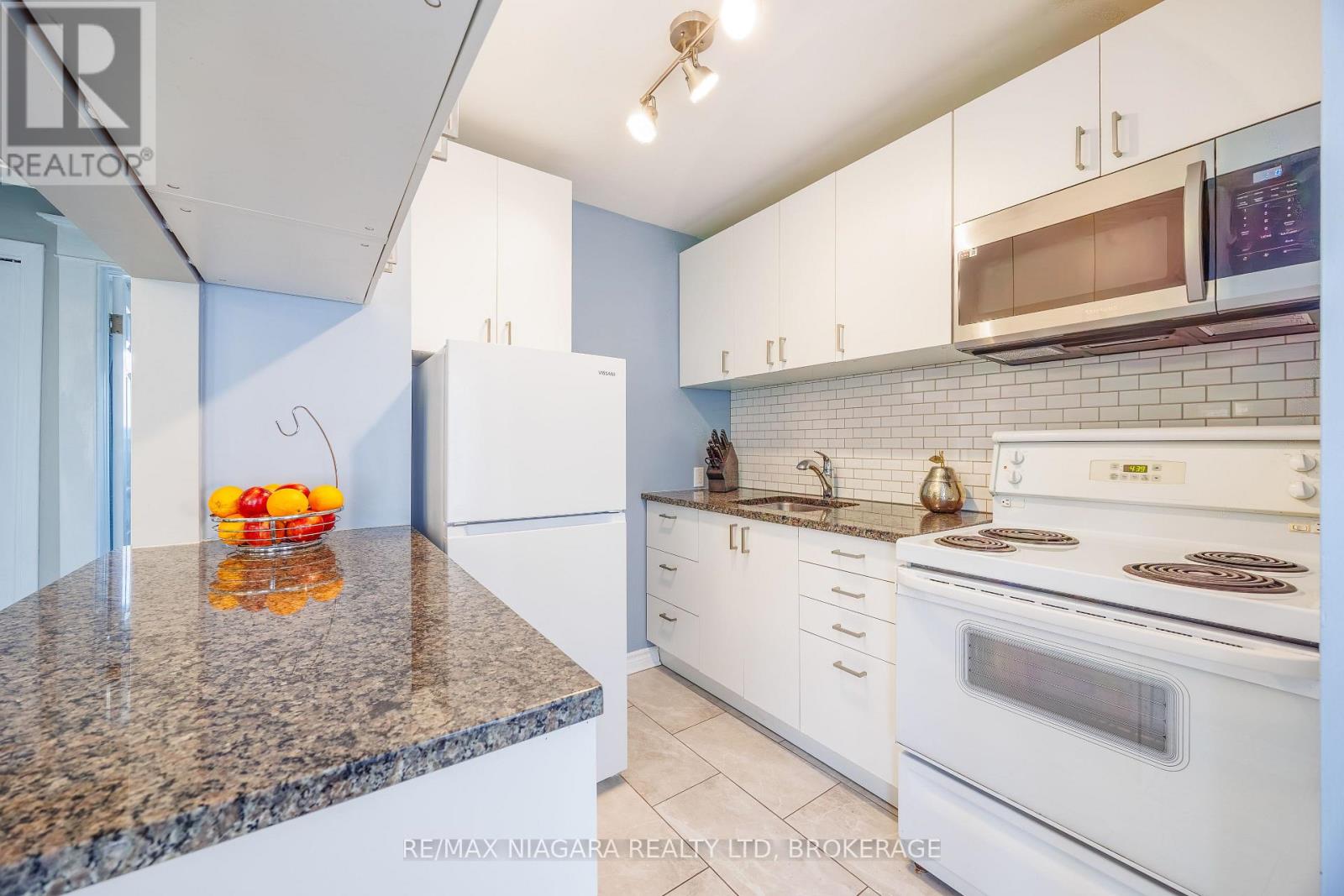 58 Marquis Street, St. Catharines, Ontario  L2R 4Y8 - Photo 9 - X13245500