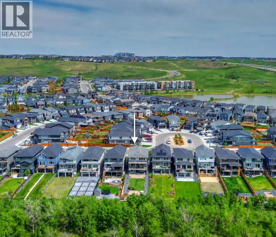 548 Cranbrook Gardens Se, Calgary, Alberta  T3M 3N5 - Photo 1 - A2316187