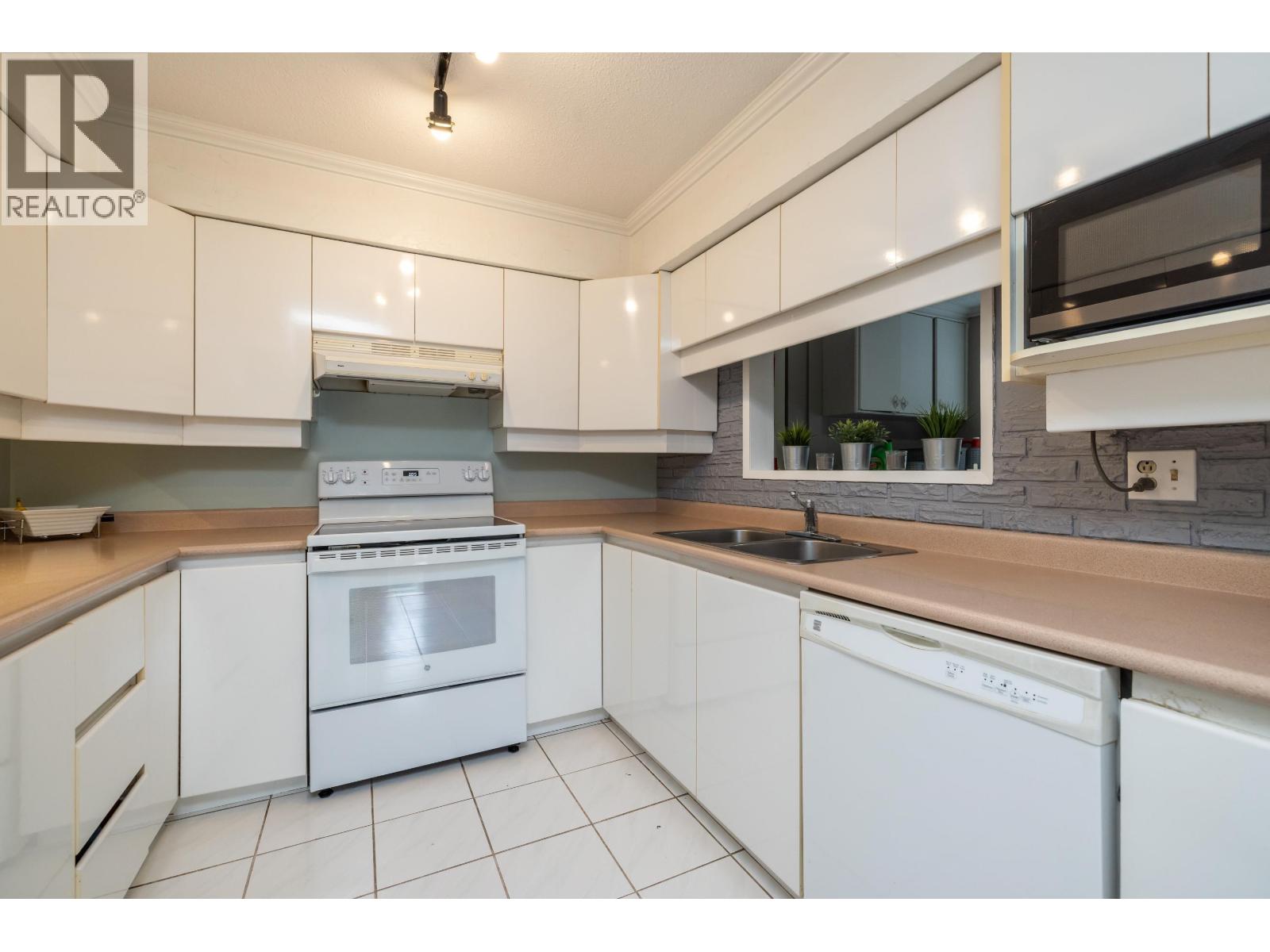 5567 44 Avenue, Delta, British Columbia  V4K 1C9 - Photo 14 - R3132533