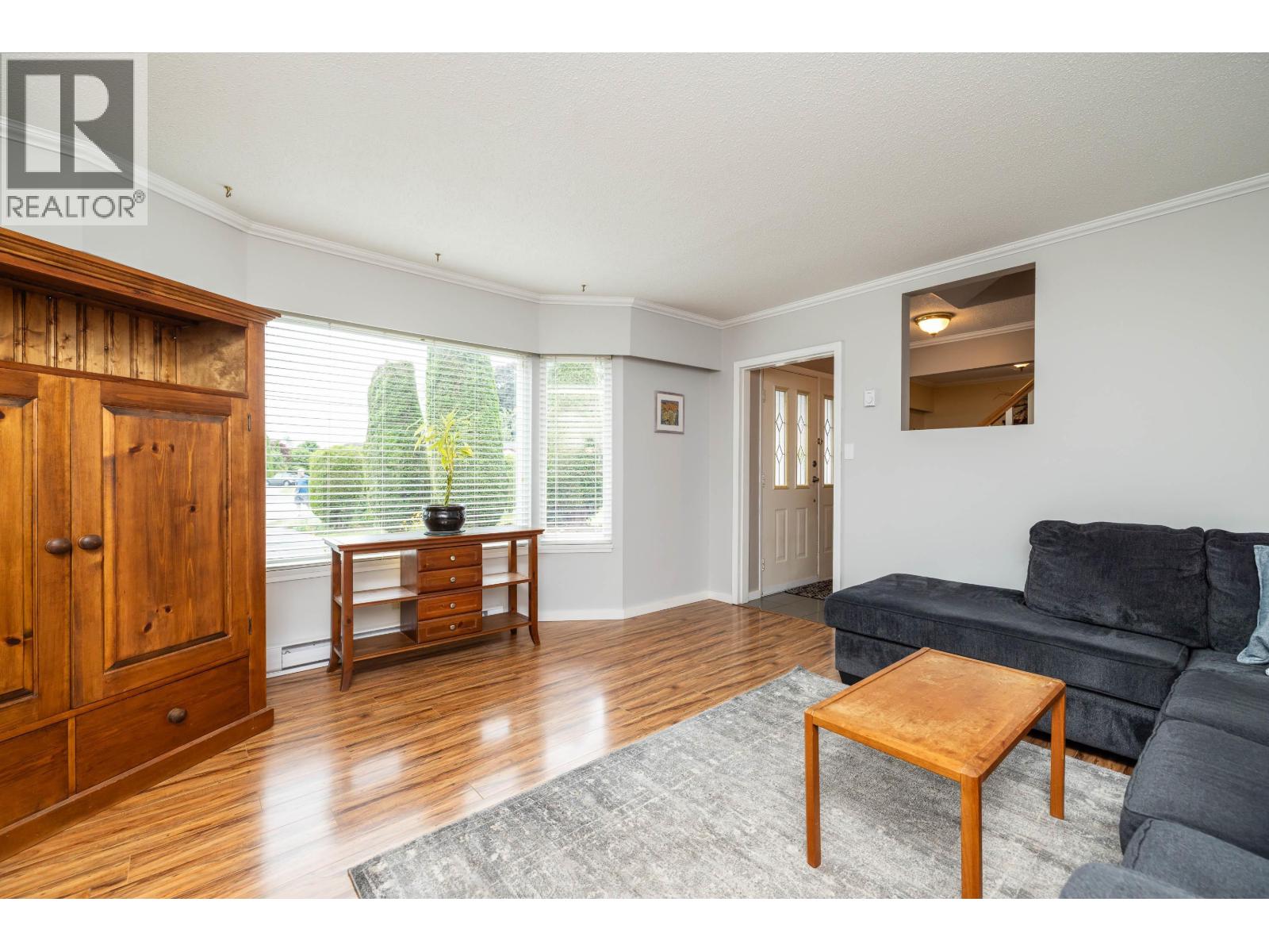 5567 44 Avenue, Delta, British Columbia  V4K 1C9 - Photo 2 - R3132533