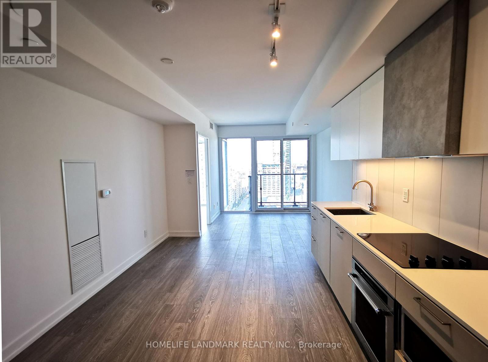 1908 - 19 Western Battery Road, Toronto, Ontario  M6K 3S4 - Photo 2 - C13245552