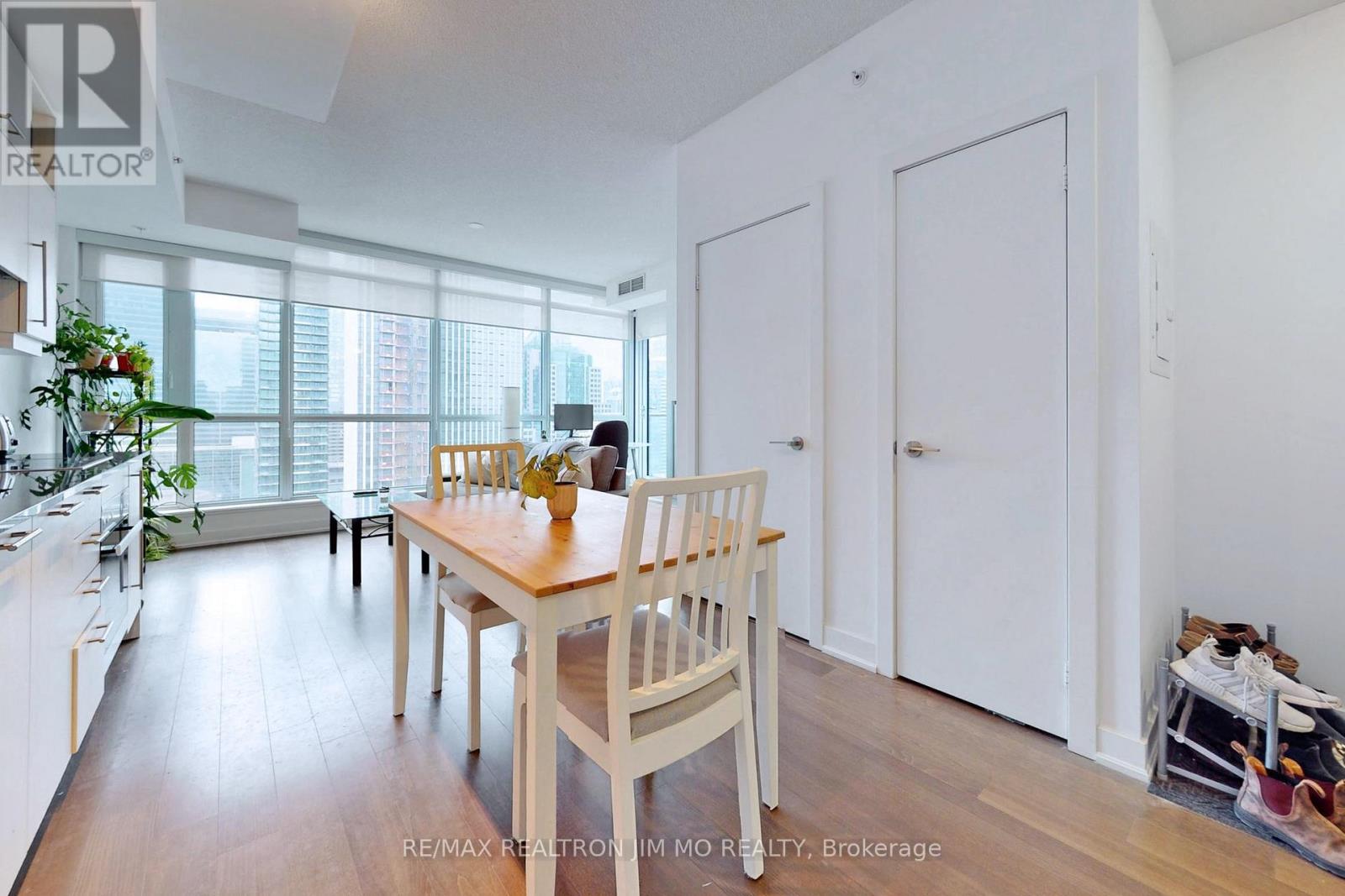2105 - 199 Richmond Street W, Toronto, Ontario  M5V 0H4 - Photo 13 - C13245570
