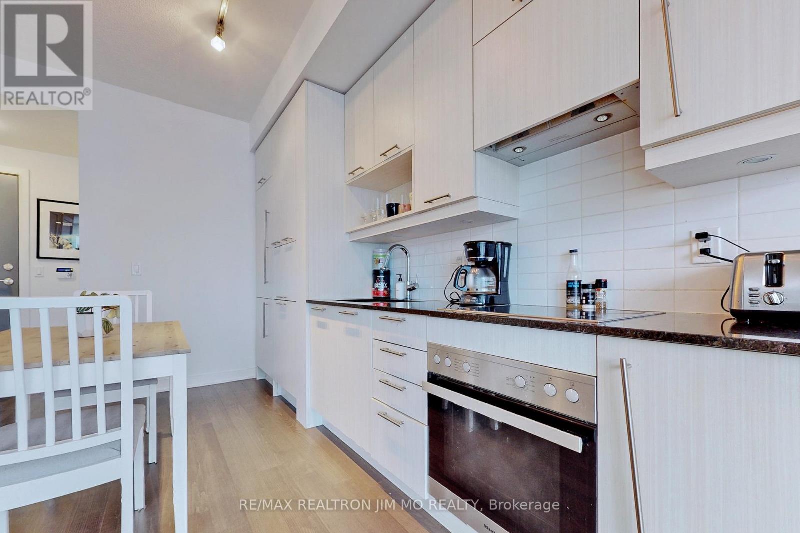 2105 - 199 Richmond Street W, Toronto, Ontario  M5V 0H4 - Photo 17 - C13245570
