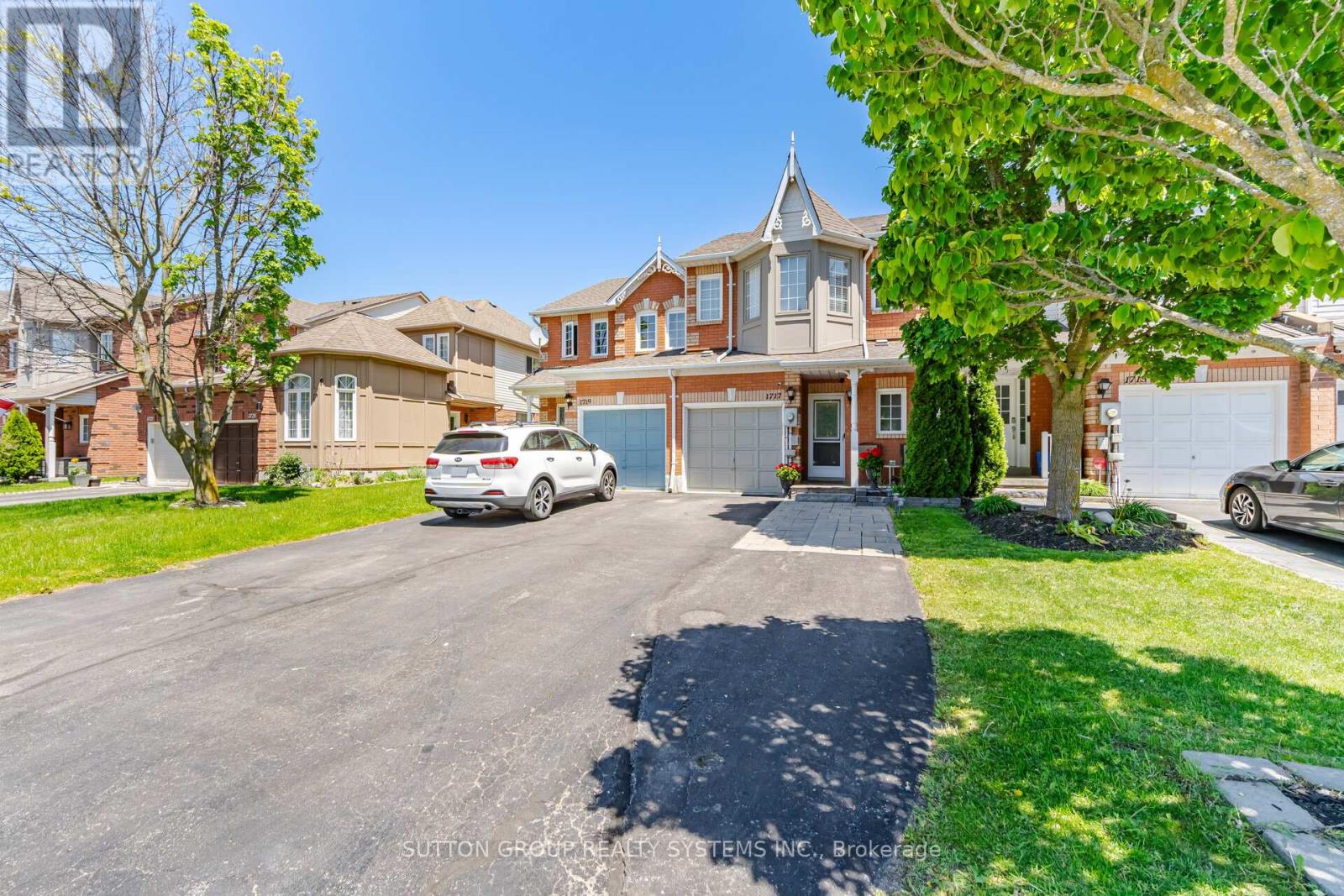 1717 Woodgate Trail, Oshawa, Ontario  L1G 8B4 - Photo 4 - E13245510