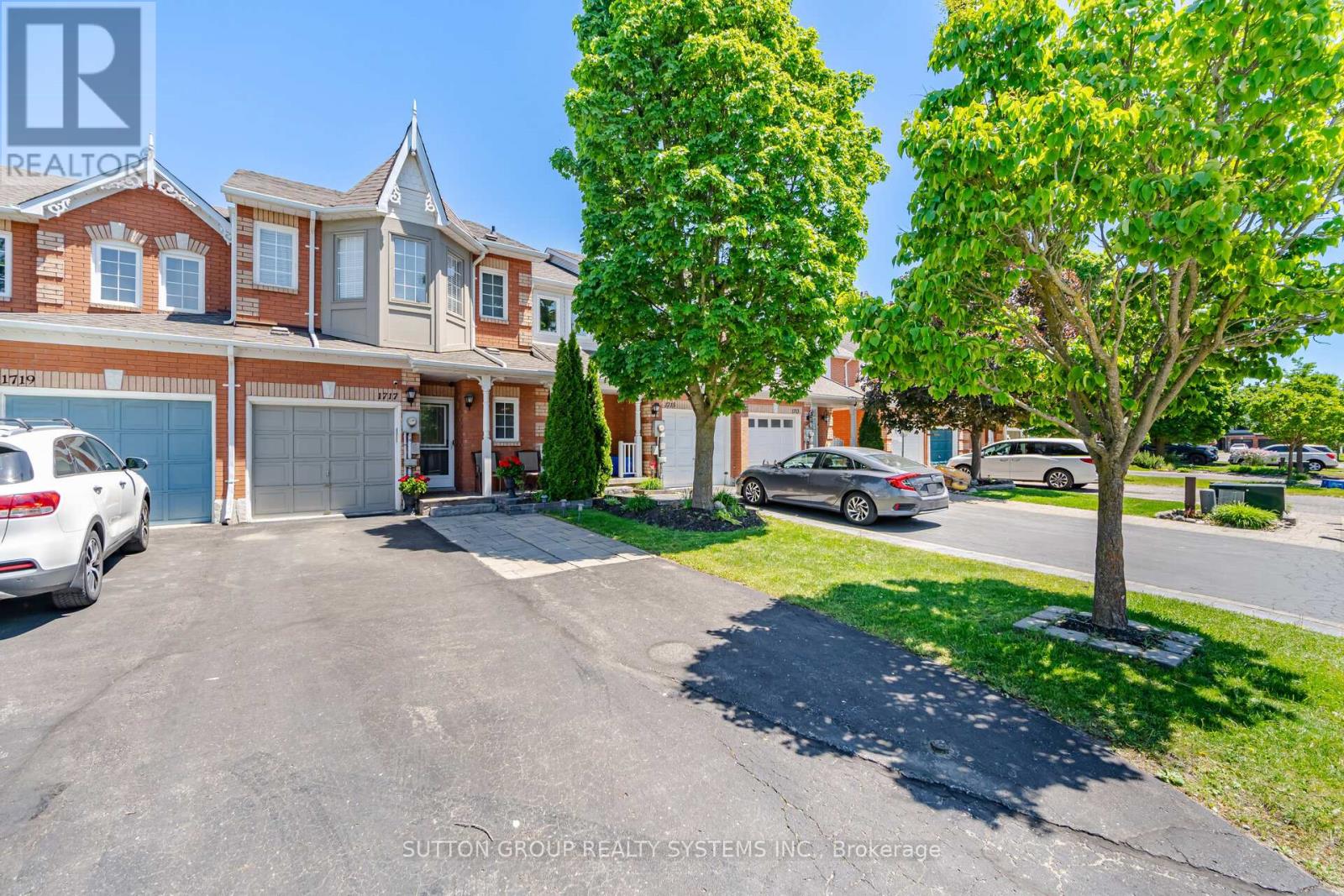 1717 Woodgate Trail, Oshawa, Ontario  L1G 8B4 - Photo 5 - E13245510