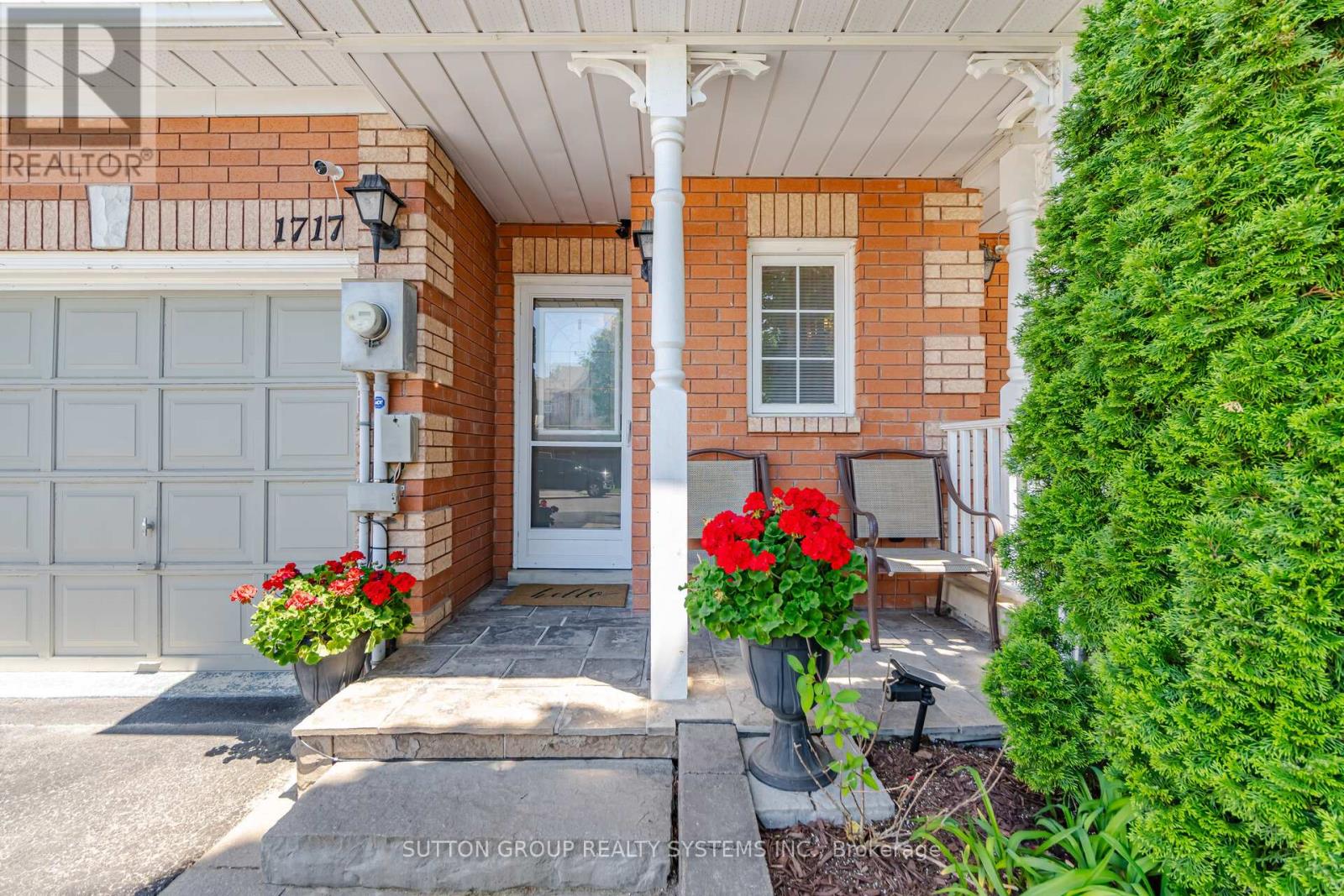 1717 Woodgate Trail, Oshawa, Ontario  L1G 8B4 - Photo 6 - E13245510