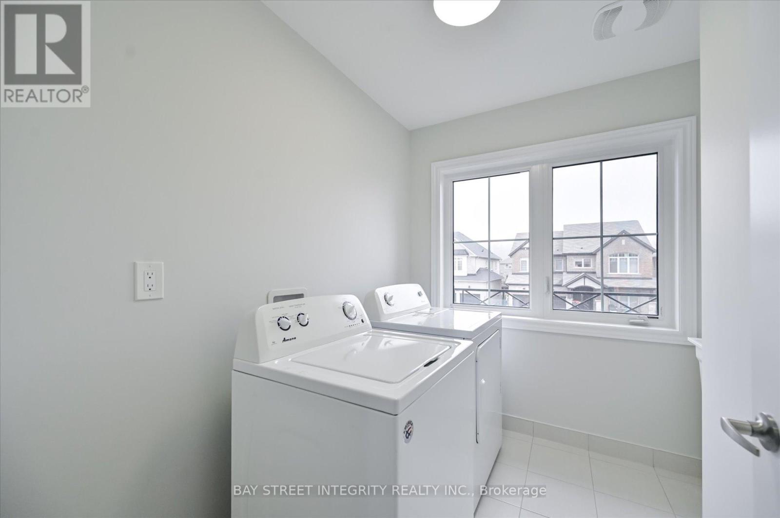 1726 Emberton Way, Innisfil, Ontario  L9S 0A8 - Photo 45 - N13245560