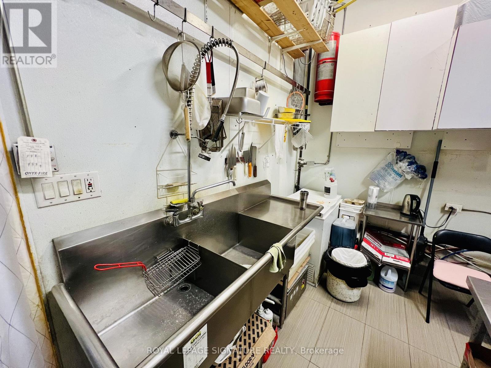 243 - 7181 Yonge Street, Markham, Ontario  L3T 0C7 - Photo 2 - N13245594