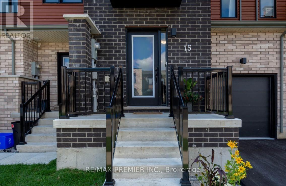 15 Haven Lane, Barrie (Painswick South), Ontario  L4N 6A3 - Photo 2 - S13245542