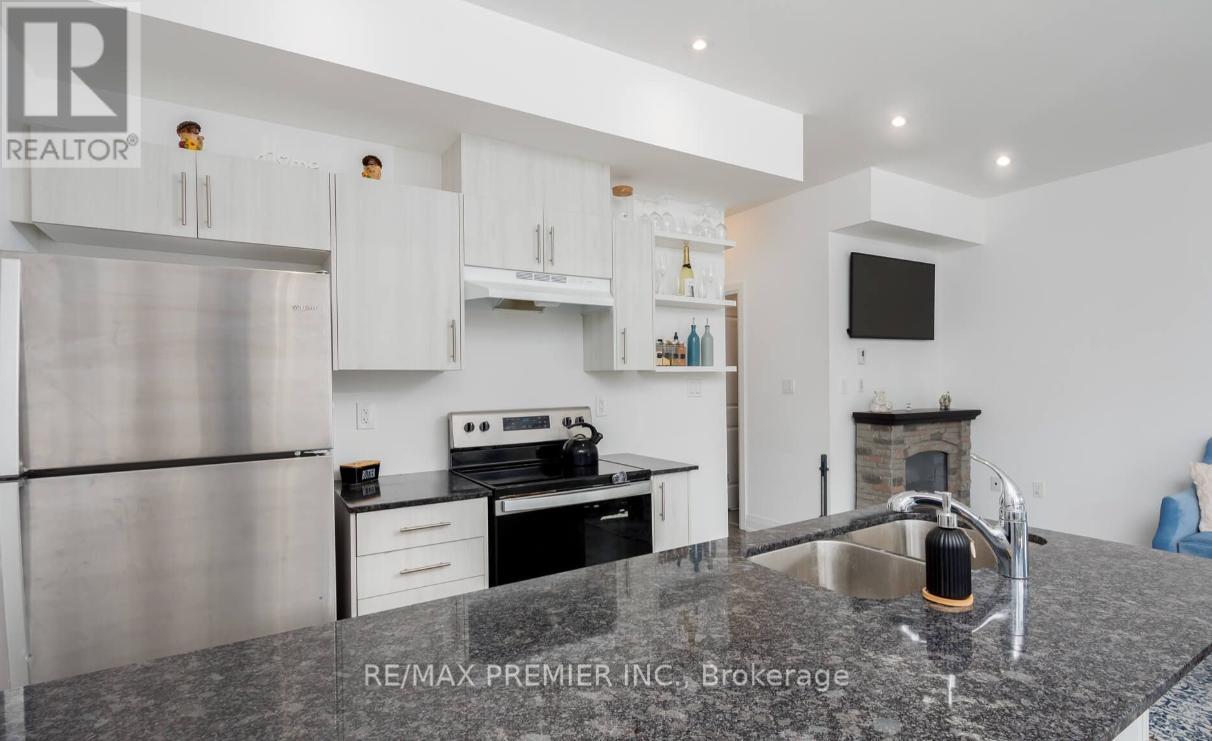 15 Haven Lane, Barrie (Painswick South), Ontario  L4N 6A3 - Photo 7 - S13245542