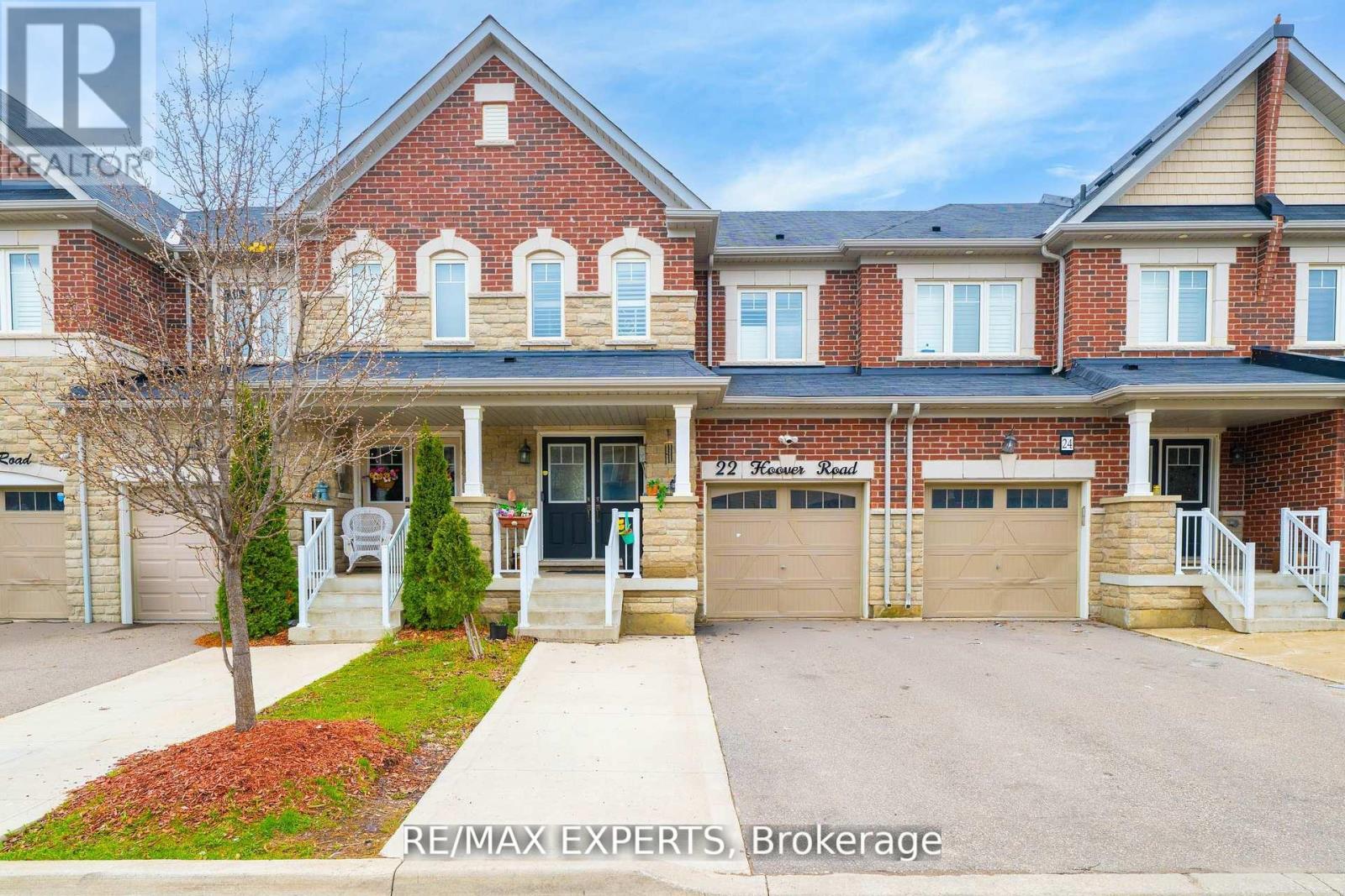 22 Hoover Road, Brampton, Ontario  L7A 4L2 - Photo 2 - W13245522