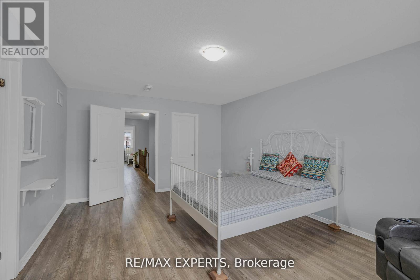 22 Hoover Road, Brampton, Ontario  L7A 4L2 - Photo 20 - W13245522