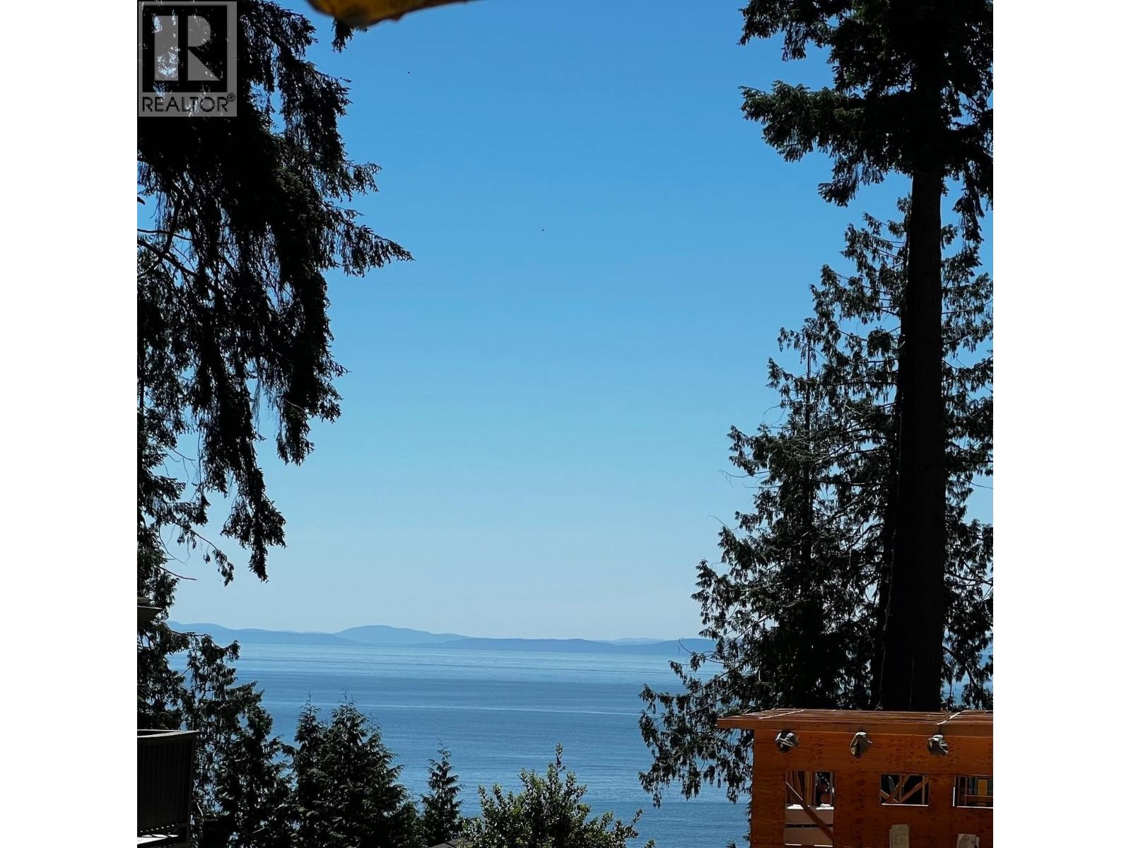 1503 Gower Point Road, Gibsons, British Columbia  V0N 1V3 - Photo 6 - R3036776