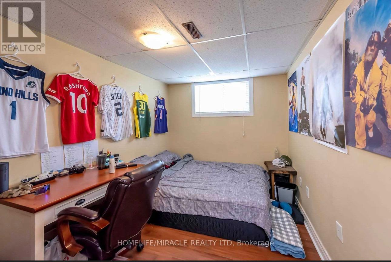Bsmt - 90 Tupper Drive, Thorold, Ontario  L2V 4C8 - Photo 5 - X13245528