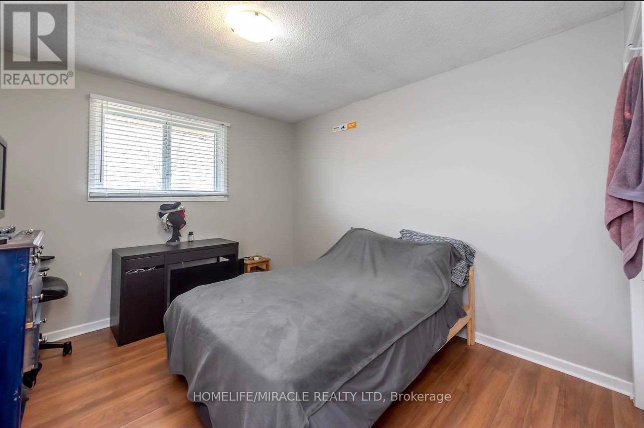 Main - 90 Tupper Drive, Thorold, Ontario  L2V 4C8 - Photo 10 - X13245582