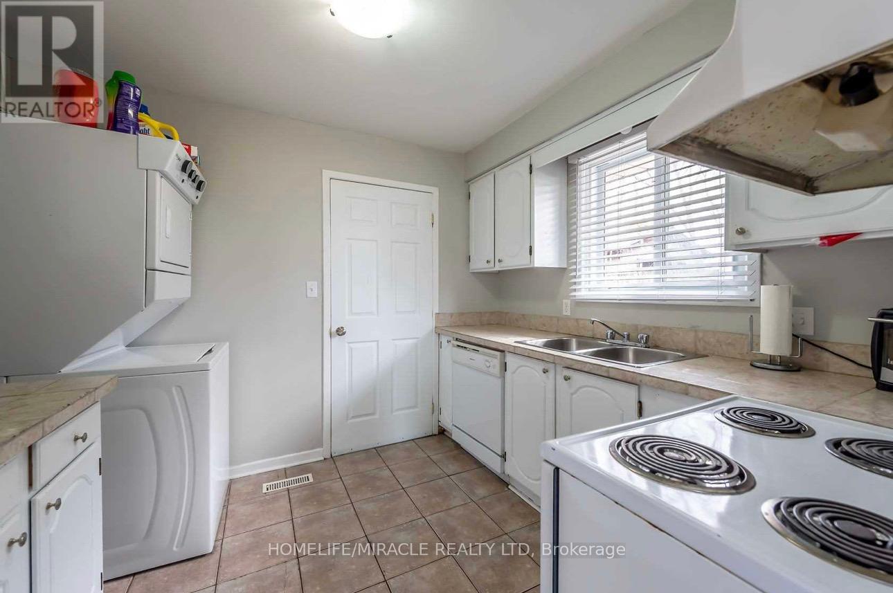 Main - 90 Tupper Drive, Thorold, Ontario  L2V 4C8 - Photo 2 - X13245582