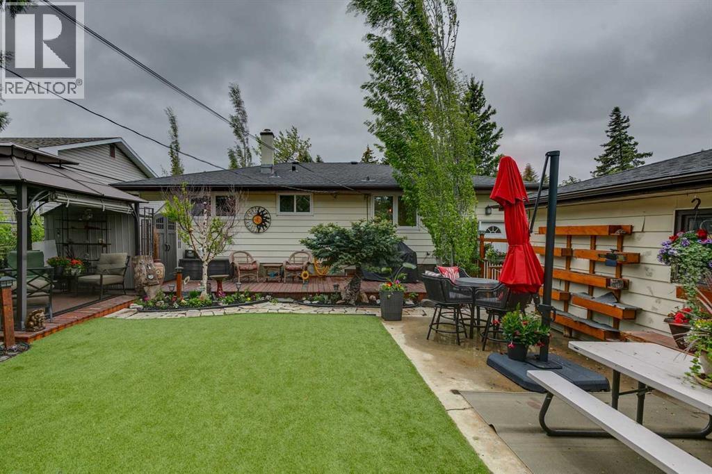3212 Conrad Drive Nw, Calgary, Alberta  T2L 1B4 - Photo 37 - A2317187
