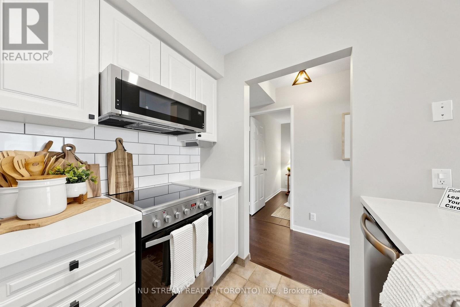1002 - 1 Lee Centre Drive, Toronto, Ontario  M1H 3J2 - Photo 18 - E13238460