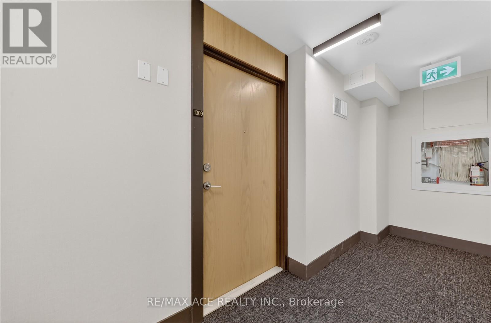 1309 - 1350 Ellesmere Road, Toronto, Ontario  M1P 0G6 - Photo 9 - E13231608