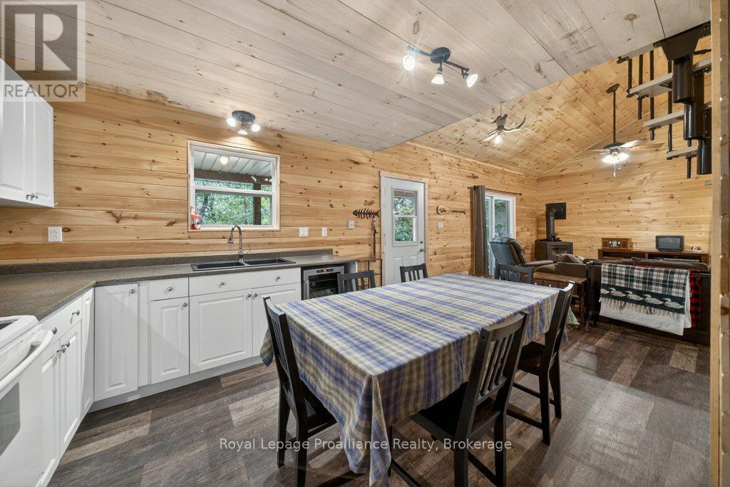 1051b Hereford Highland Lane, Frontenac, Ontario  K0H 1C0 - Photo 12 - X13245638
