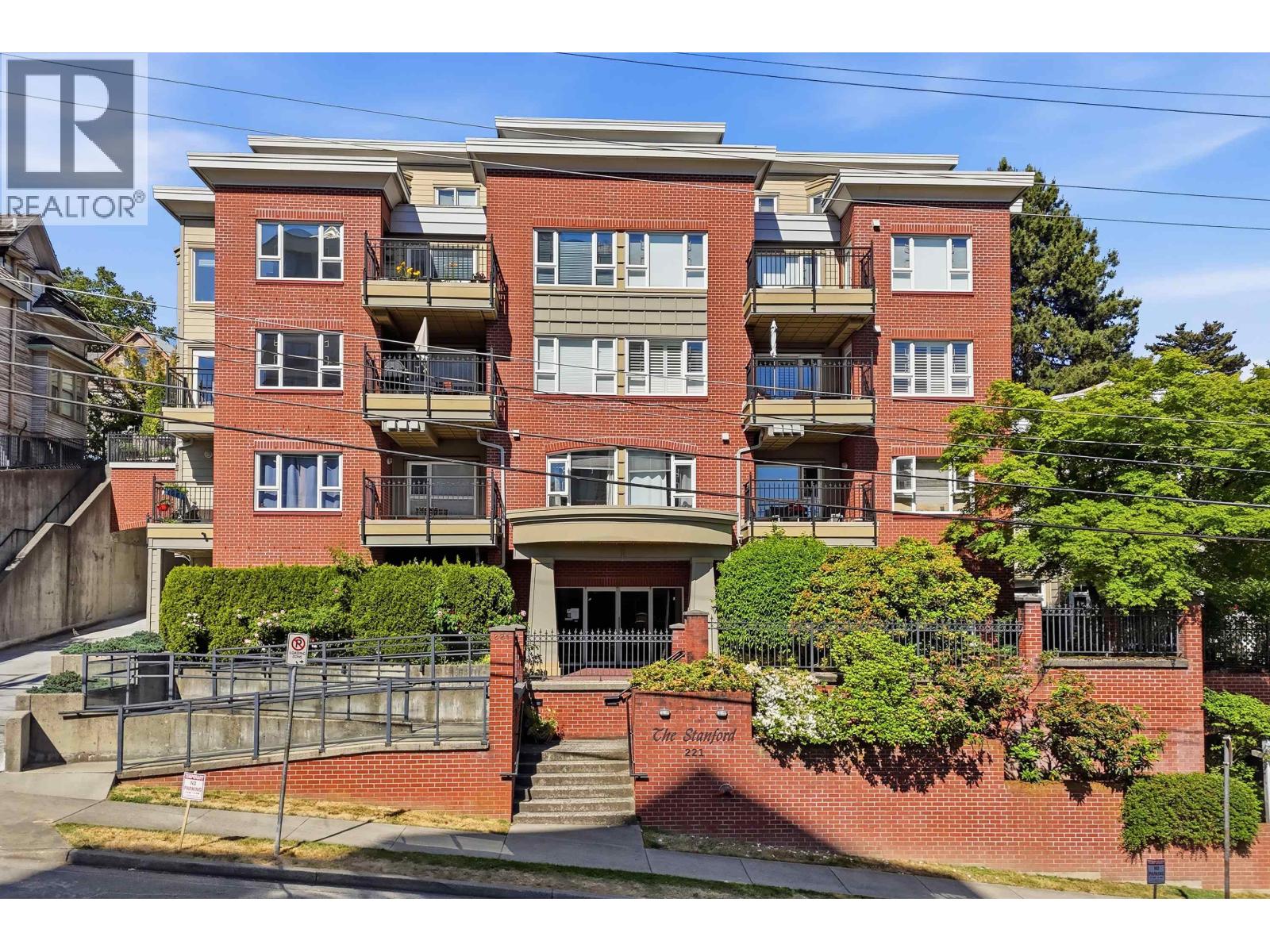 604 221 ELEVENTH STREET
