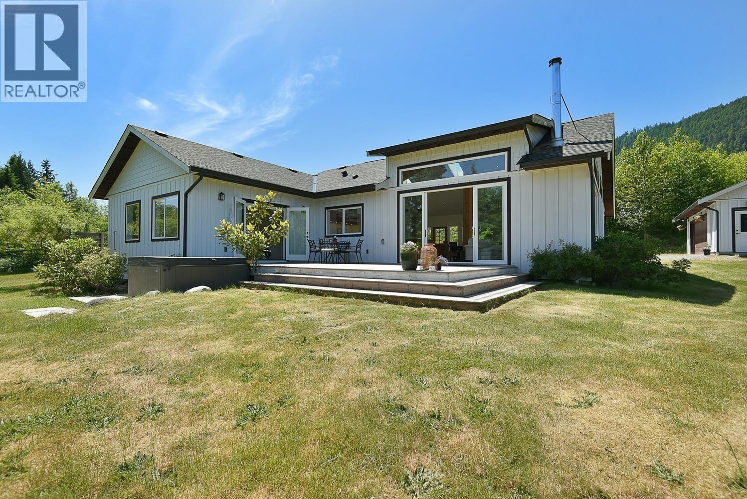 Listing image 24