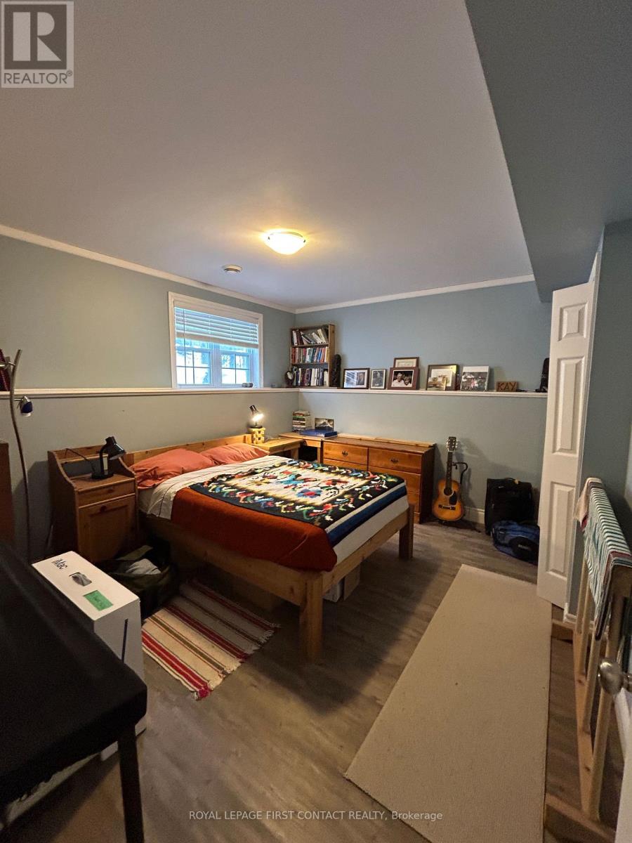 1041 Welch Road, Minden Hills, Ontario  K0M 2K0 - Photo 25 - X12812604