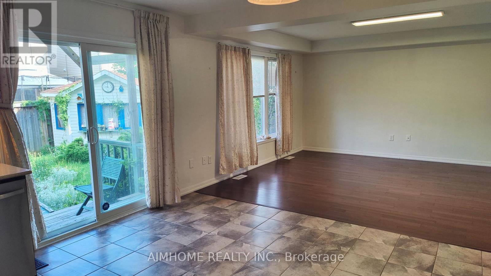 382 Mcjannett Avenue, Milton, Ontario  L9T 7T8 - Photo 4 - W13245628
