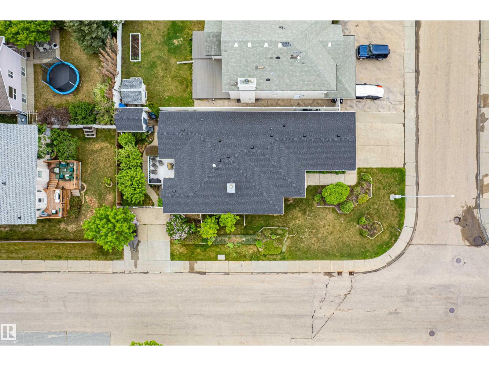 7020 157 Av NW, Edmonton, Alberta  T5Z 2Z4 - Photo 5 - E4471224