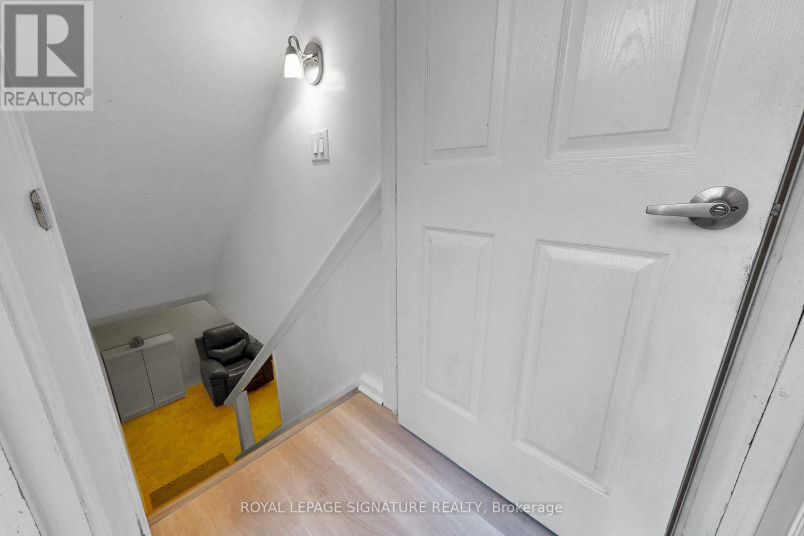 138 Spring Garden Avenue, Toronto, Ontario  M2N 3G5 - Photo 3 - C13243658