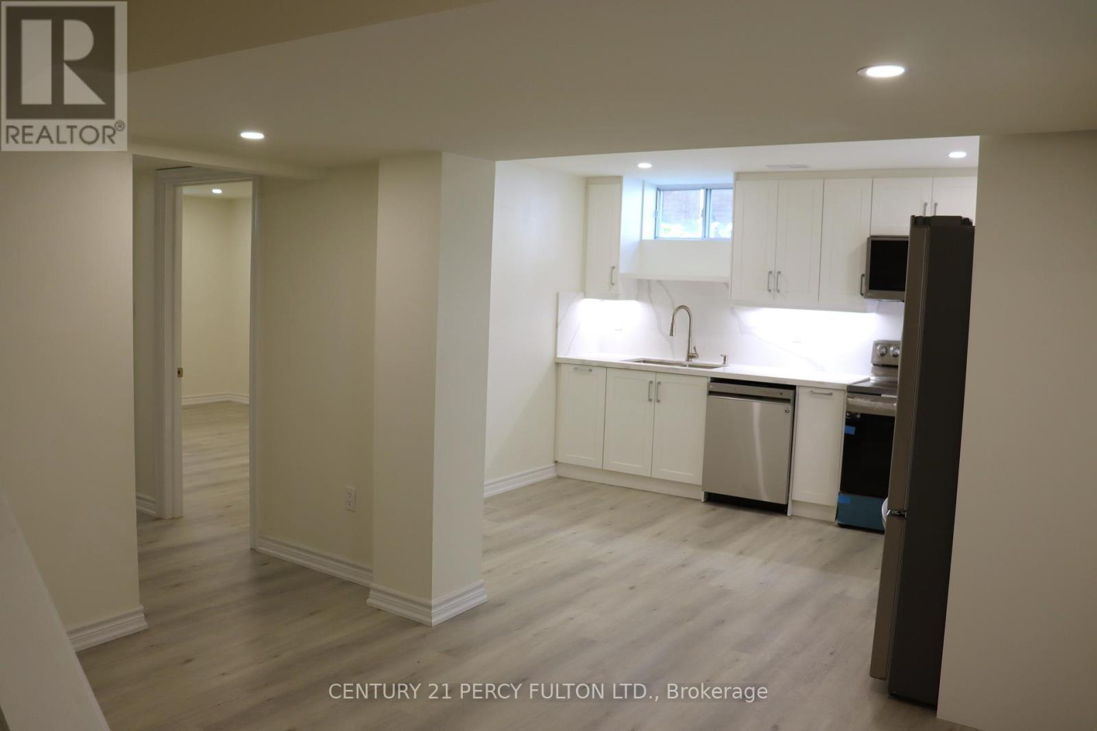110 Gilroy Drive, Toronto, Ontario  M1P 2A1 - Photo 17 - E13241256