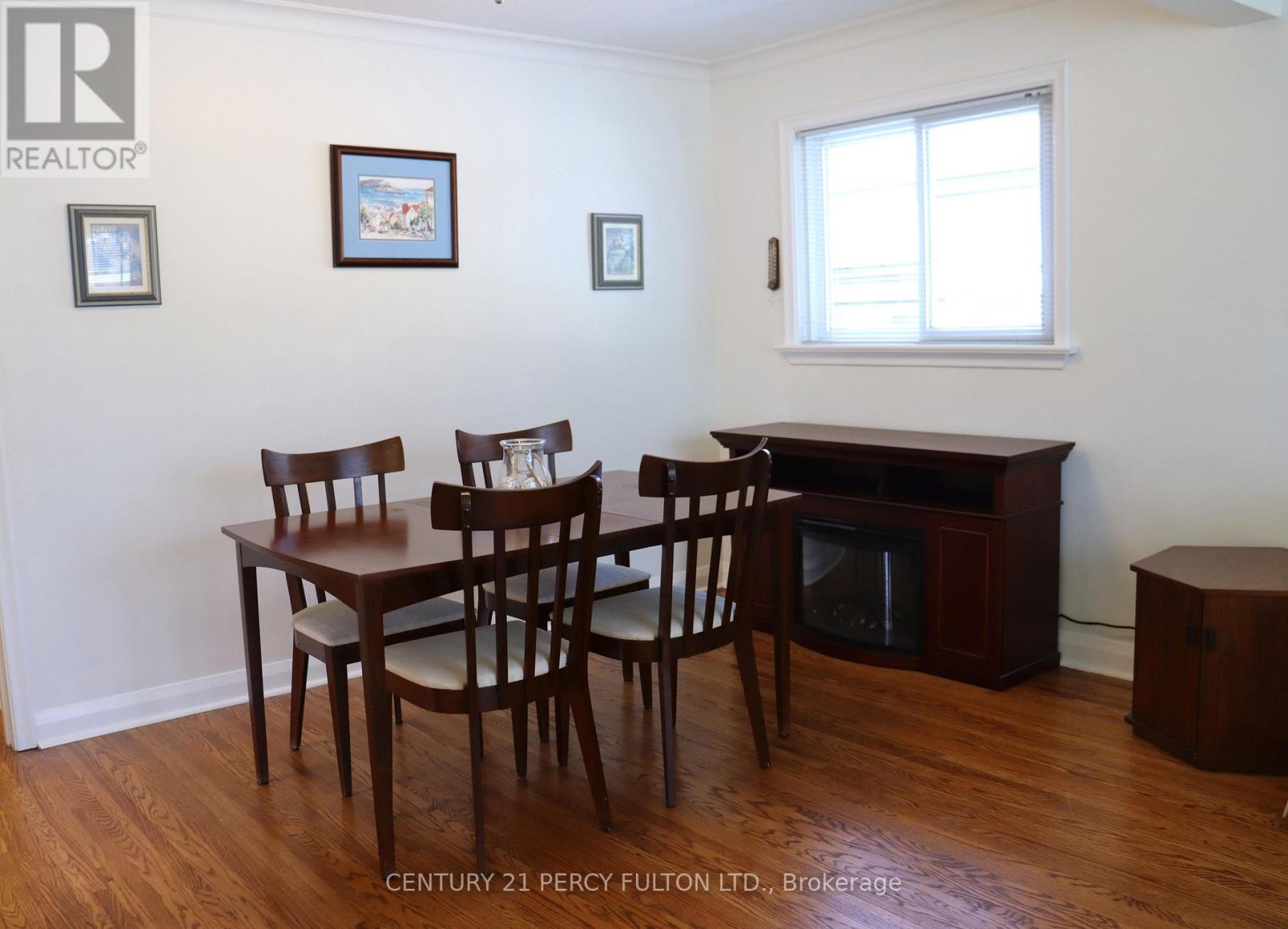 110 Gilroy Drive, Toronto, Ontario  M1P 2A1 - Photo 7 - E13241256