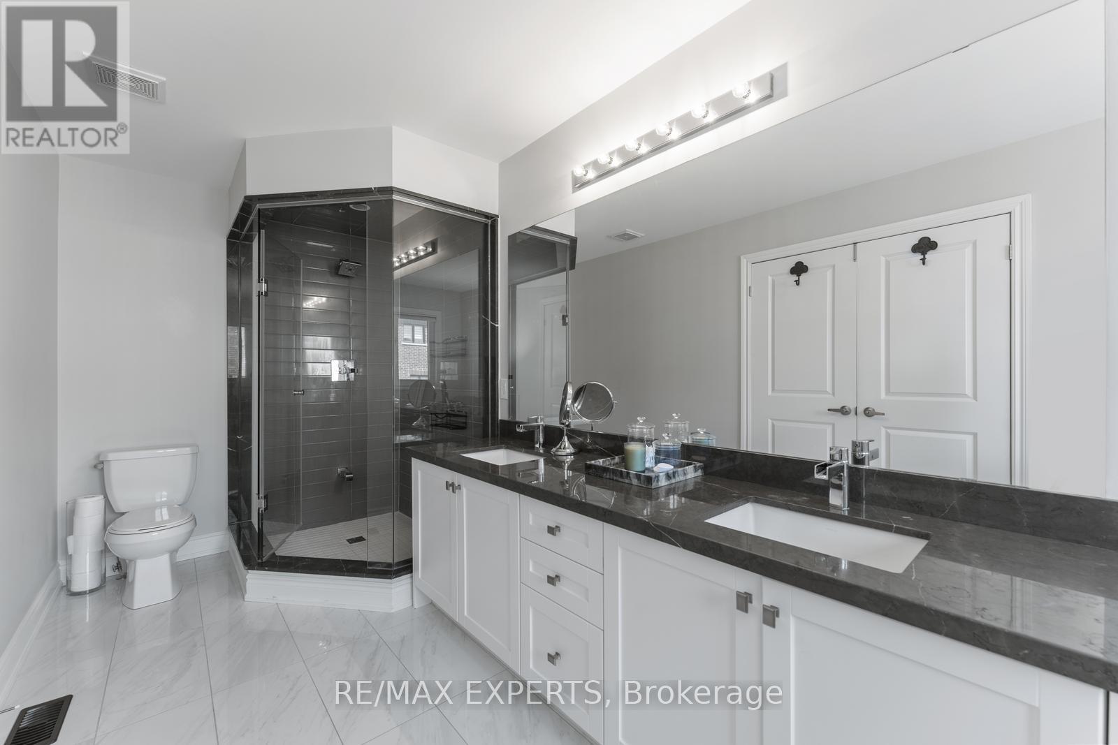 30 Zenith Avenue, Vaughan, Ontario  L0J 1C0 - Photo 27 - N13239096