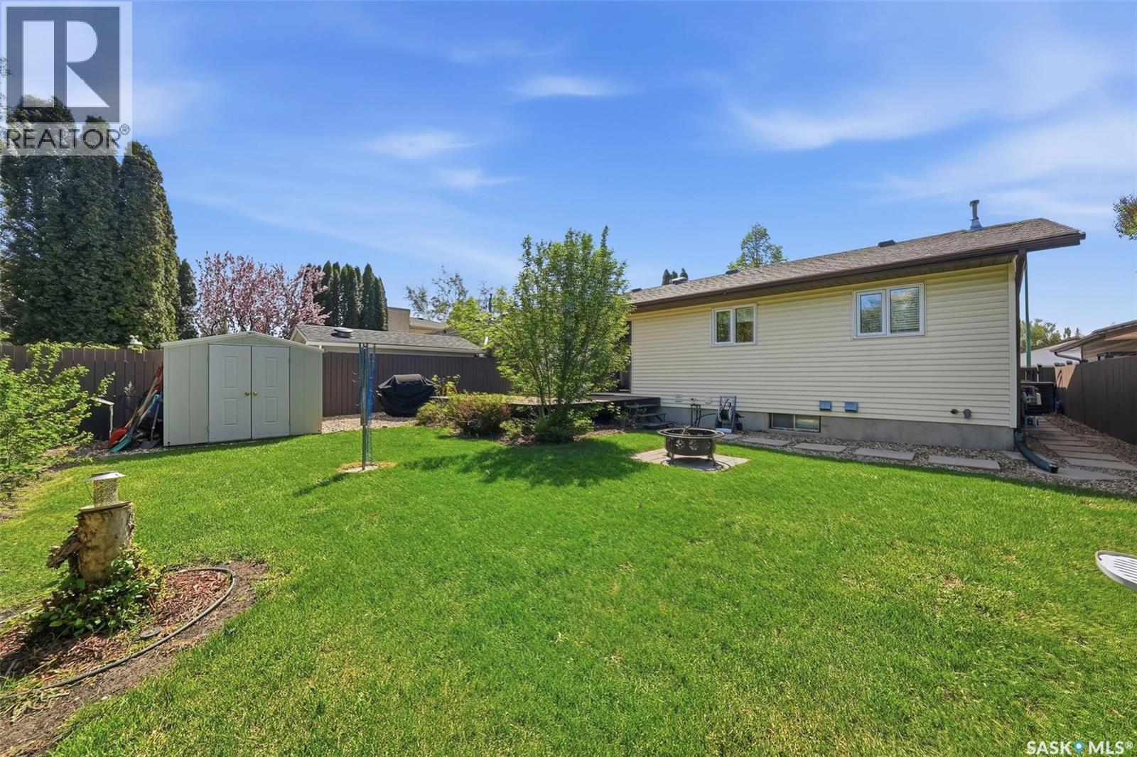 610 Bronson Crescent, Saskatoon, Saskatchewan  S7J 5E5 - Photo 40 - SK038374