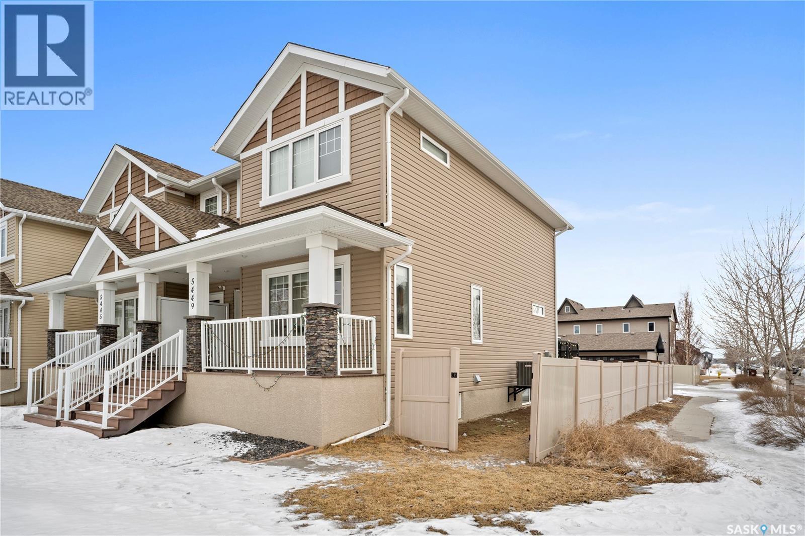 5449 Jim Cairns Boulevard, Regina, Saskatchewan  S4W 0G1 - Photo 2 - SK038197