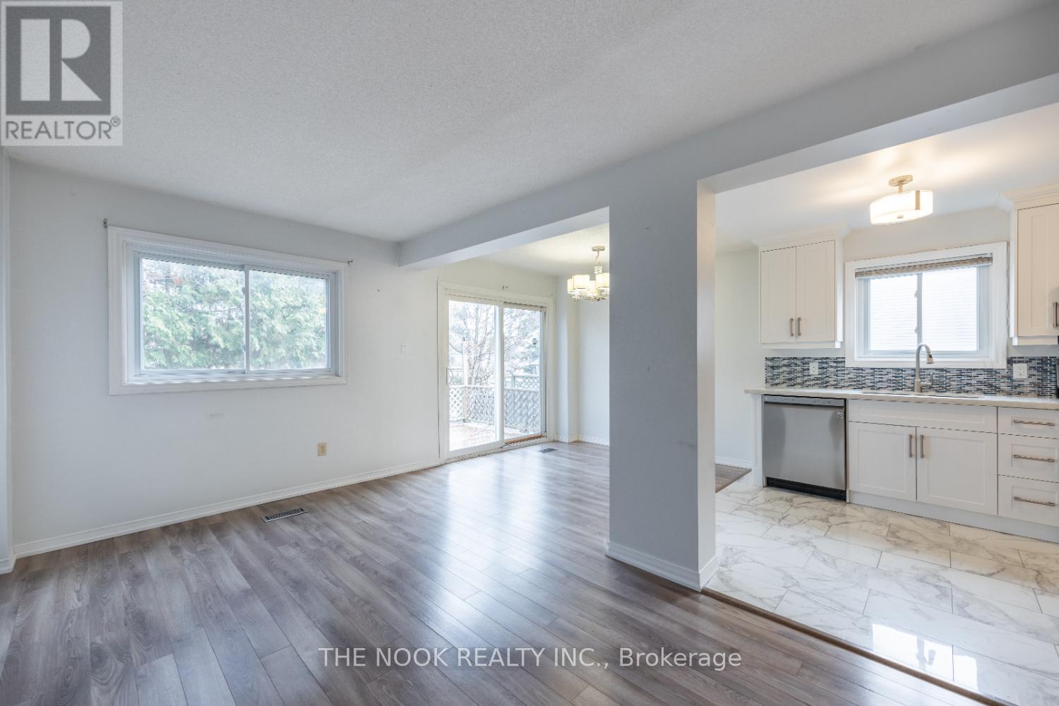 606 Cobblehill Drive, Oshawa, Ontario  L1K 1R4 - Photo 14 - E13125062