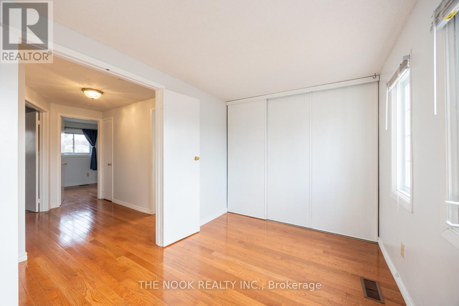 606 Cobblehill Drive, Oshawa, Ontario  L1K 1R4 - Photo 16 - E13125062