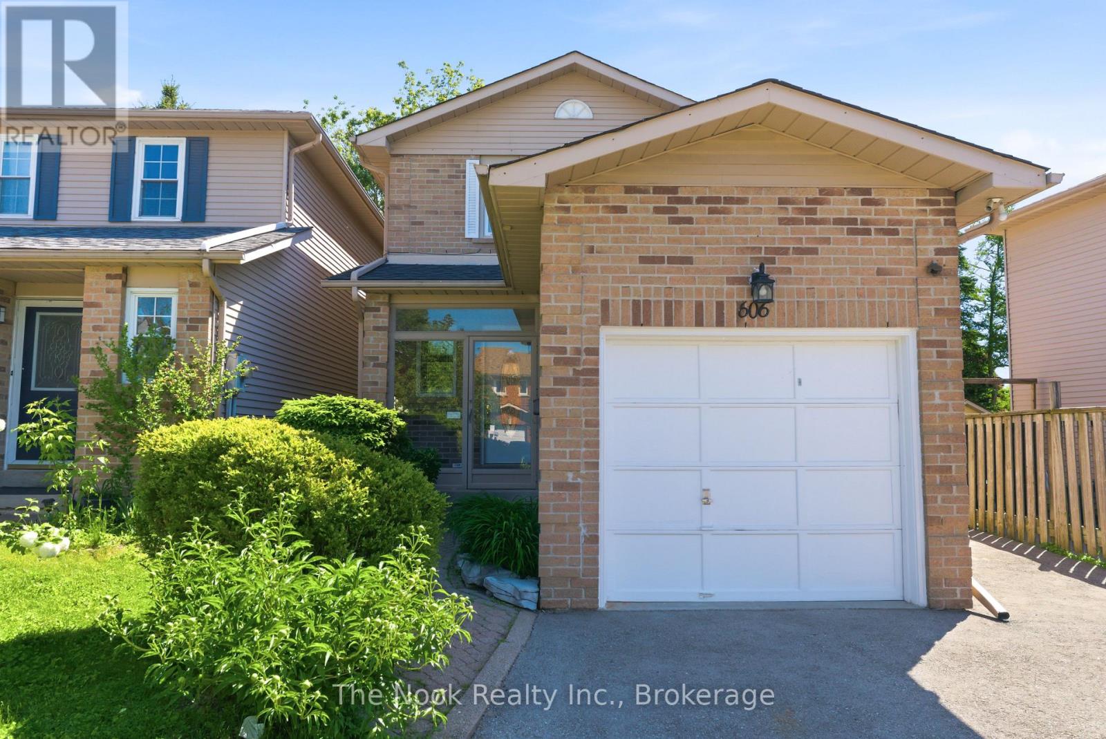 606 Cobblehill Drive, Oshawa, Ontario  L1K 1R4 - Photo 23 - E13125062