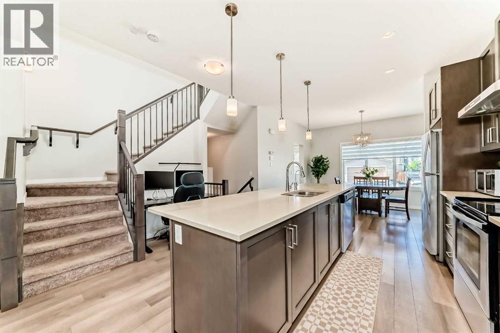 151 Copperpond Rise Se, Calgary, Alberta  T2Z 1J7 - Photo 8 - A2317812