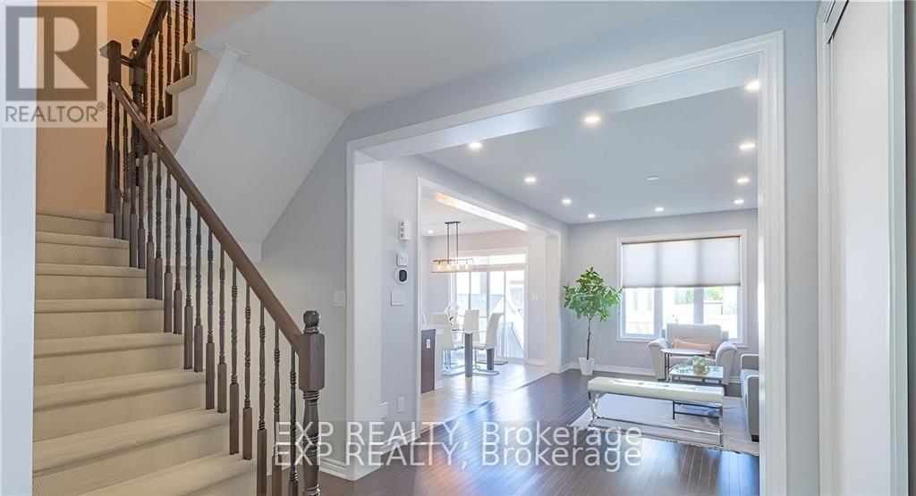 320 Autumnfield Street, Ottawa, Ontario  K2M 0J4 - Photo 3 - X13245690
