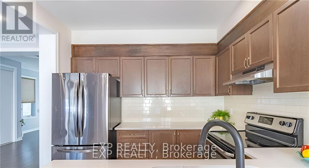 320 Autumnfield Street, Ottawa, Ontario  K2M 0J4 - Photo 8 - X13245690