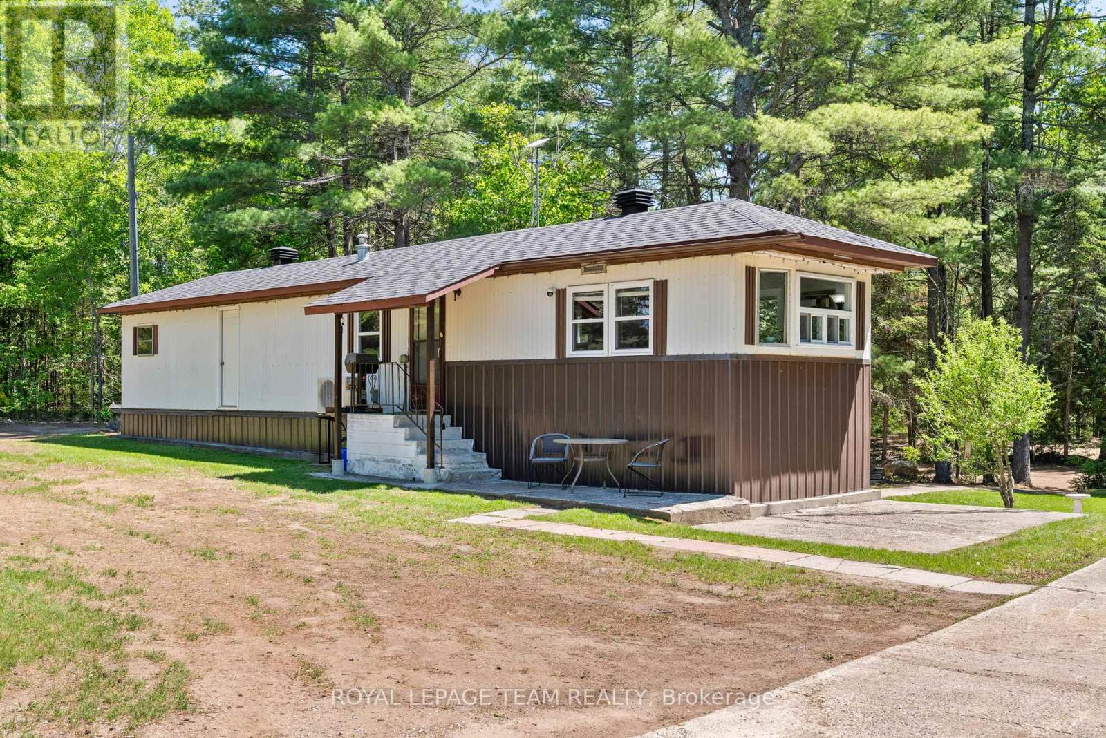 611 BURNSTOWN ROAD, McNab/Braeside, Ontario