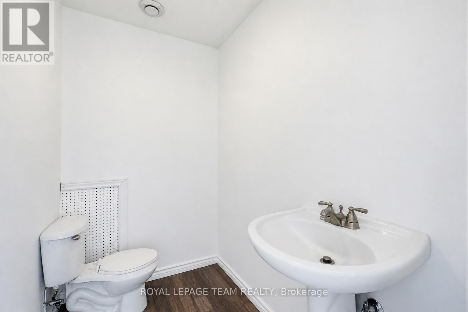 2427 Petawawa Boulevard, Petawawa, Ontario  K8H 2Z4 - Photo 15 - X13245724