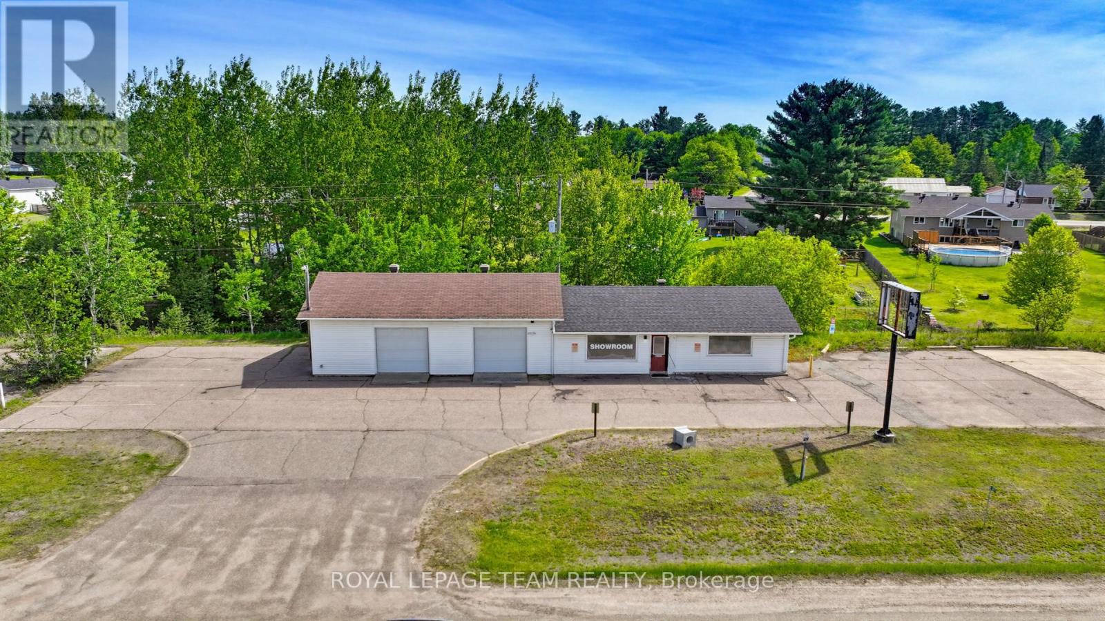 2427 Petawawa Boulevard, Petawawa, Ontario  K8H 2Z4 - Photo 25 - X13245724