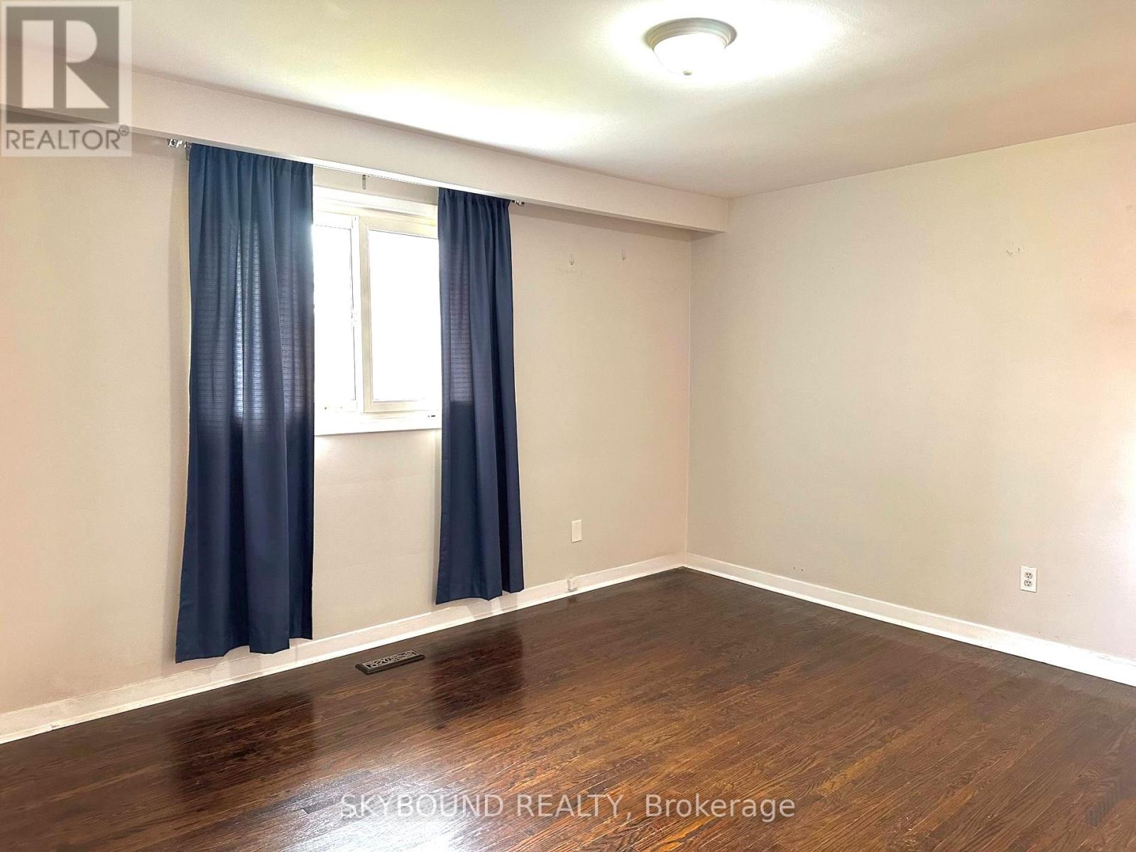 Room 3 - 33 Yatesbury Road, Toronto, Ontario  M2H 1G1 - Photo 7 - C13245672
