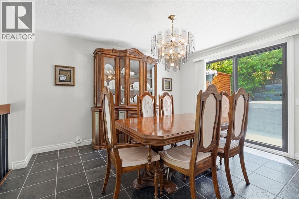 5807 Coach Hill Road SW, Calgary, Alberta  T3H 1E3 - Photo 15 - A2314860