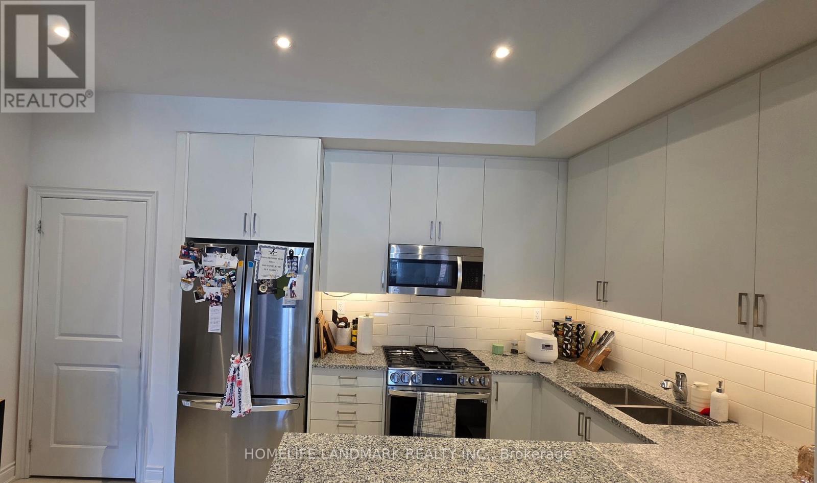 101 - 21 Wasdale Road, Mississauga, Ontario  L5M 2R2 - Photo 9 - W13238692