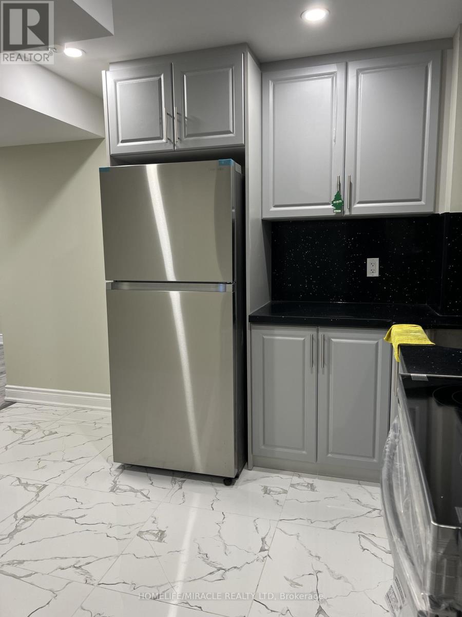 3021 HOLLYBERRY TRAIL, Pickering, Ontario