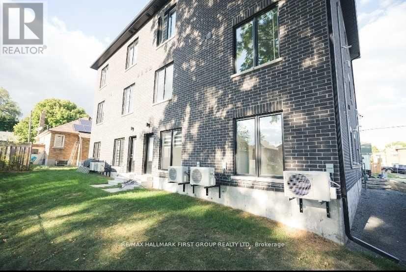 1 - 180 Prince Street W, Oshawa, Ontario  L1G 4E6 - Photo 8 - E13245730